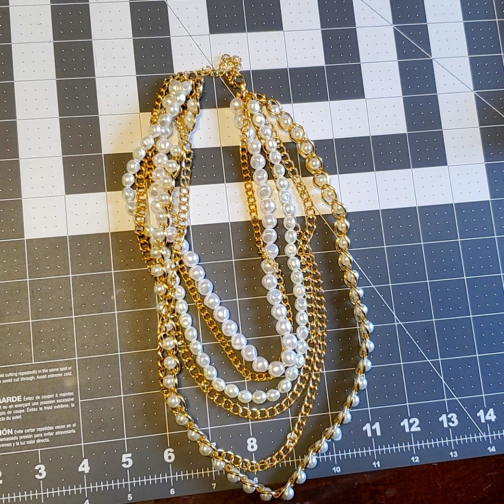 Fabulous Chunk necklace